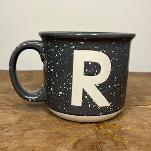 GENERL SUPPLY - R Monogram Grey Mug